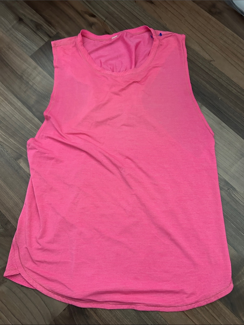 Lululemon Women’s Sleeveless Tank Top - Pink